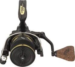 13 Fishing Axum Spinning Reel -13 Fishing Store Axumspinningreel3
